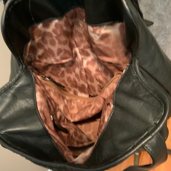 B. Makowsky Black Leather handbag - Picture 11 of 14